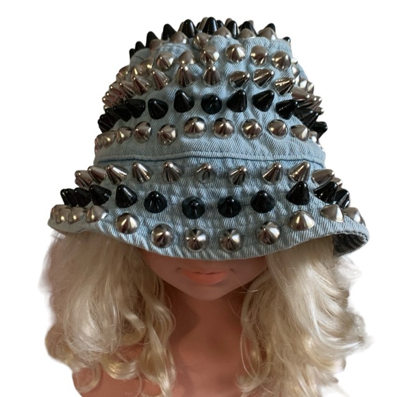 RARE Newhattan Mixed Metal Studs on Blue Denim Bucket Hat - Picture 1 of 10